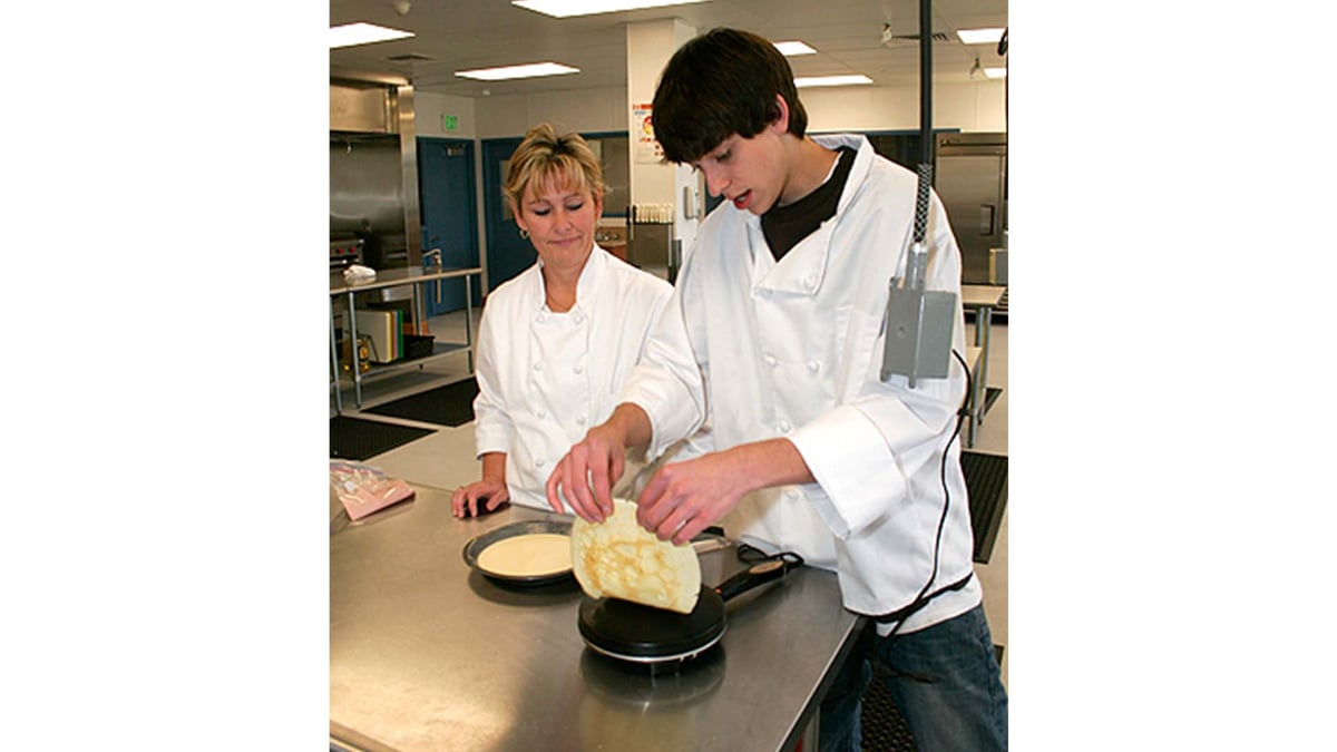 Gallery-Education-_0003s_0007_DHS_Culinary_Student_Teacher