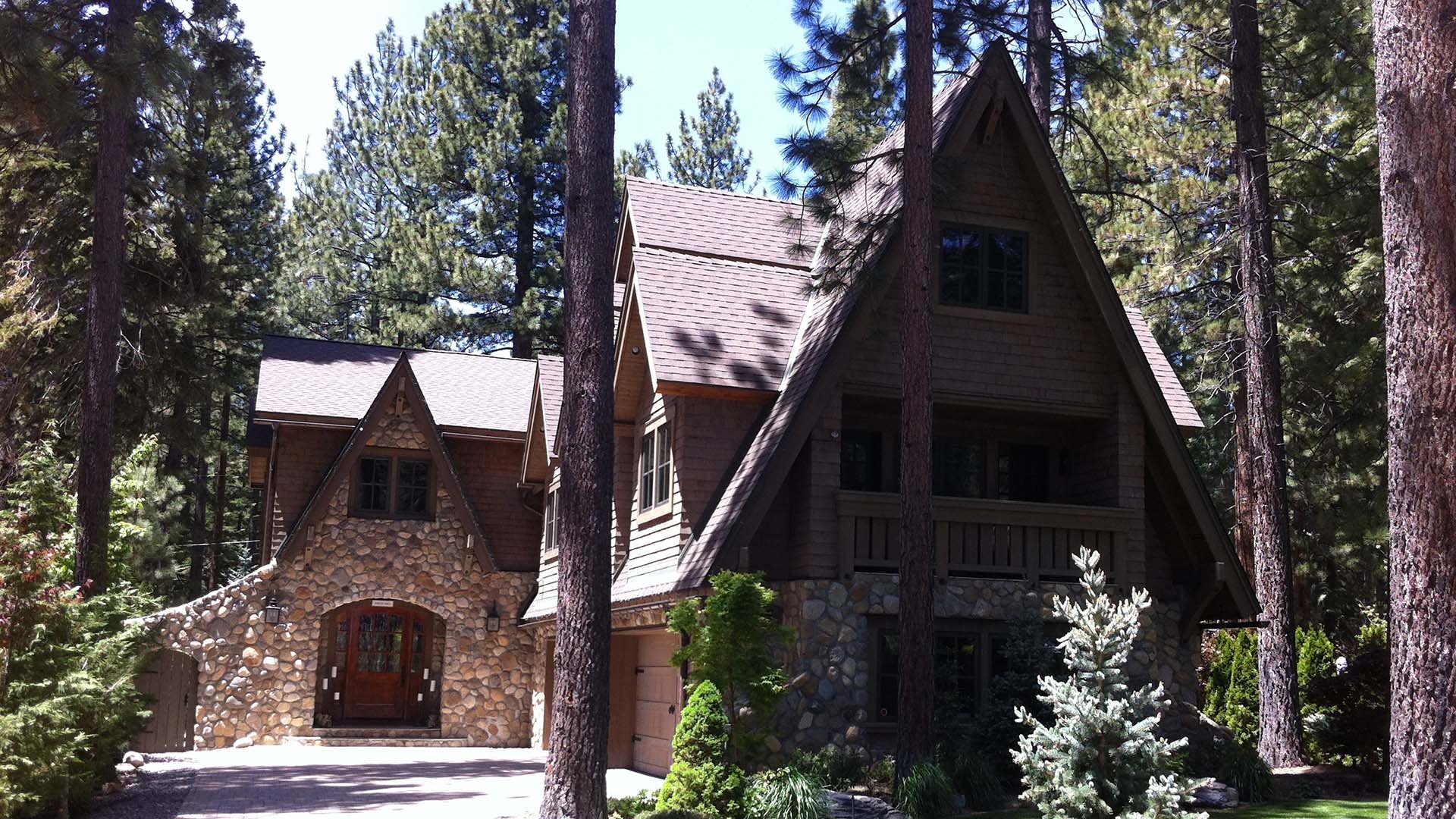 Gallery-Single-Family-_0000s_0000_IMG_2911